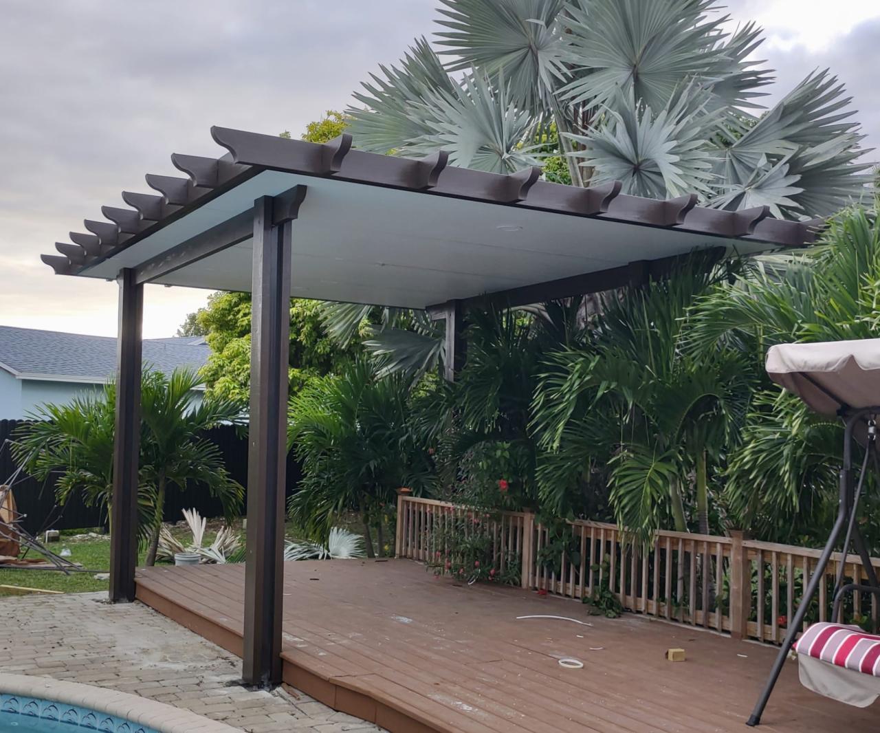 Aluminum pergola miami