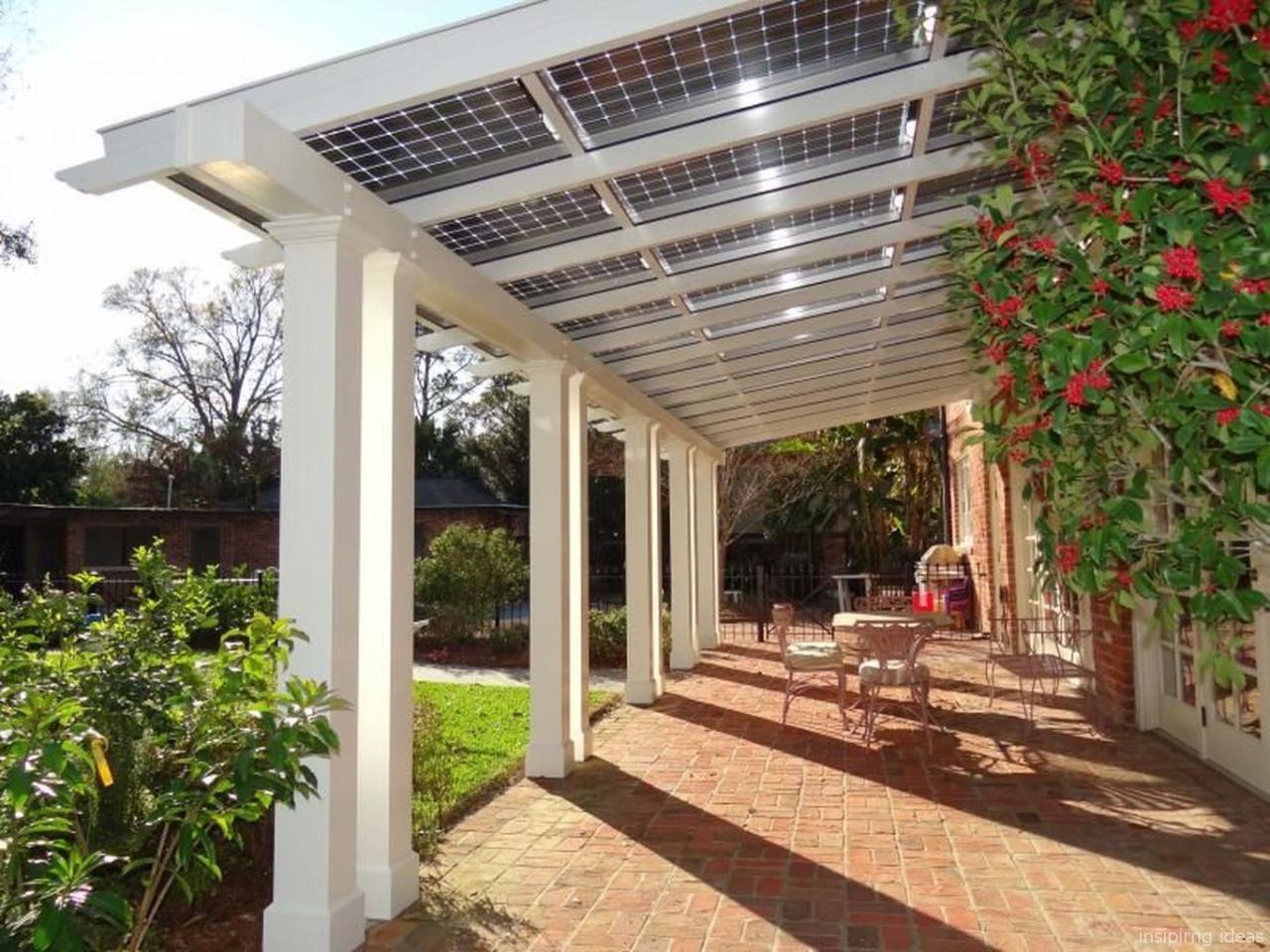 Solar pergola roof