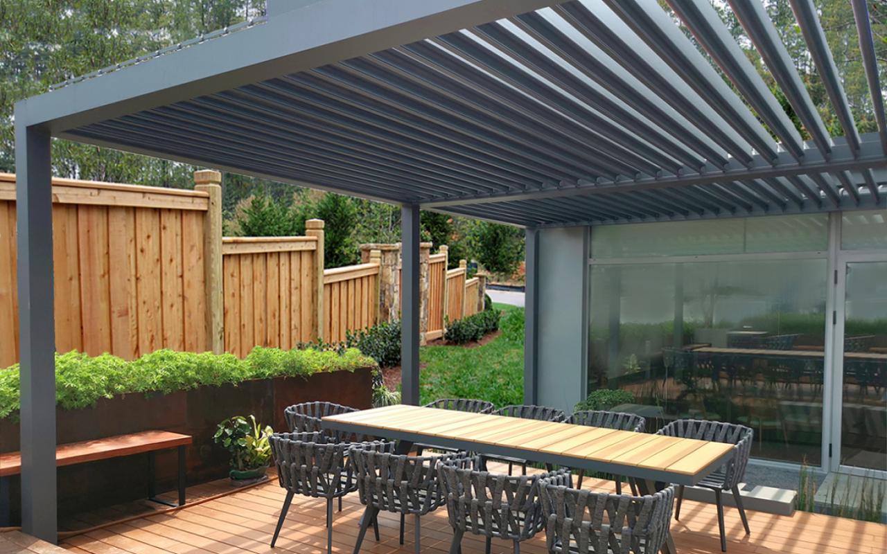 Louvred pergola reading