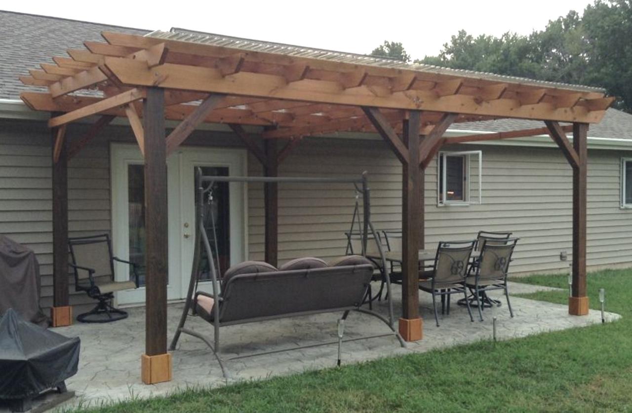 Covered pergola on deck